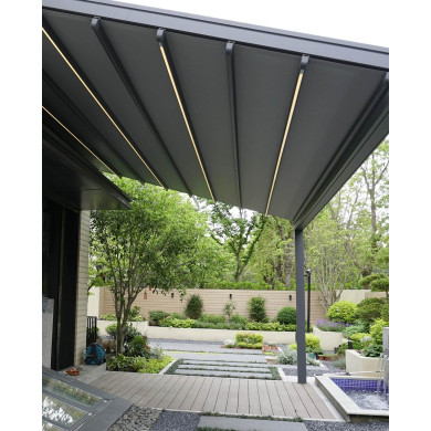 Pergola Tissa avec toit en toile en position fermée