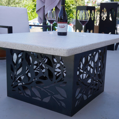 Table basse d'extérieur ht 50 cm coulis minéral beige clair - Vue rapprochée